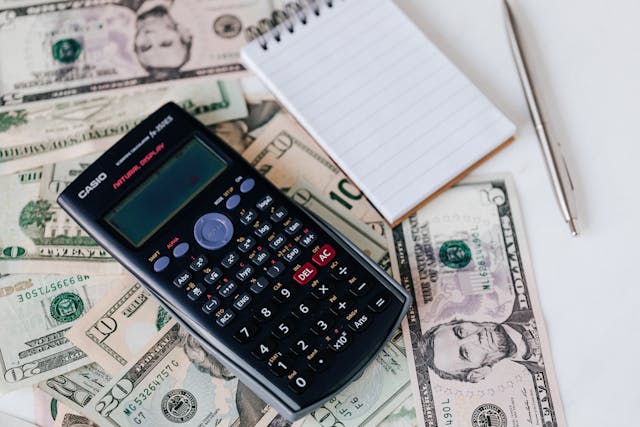 calculator-on-finance-sheets